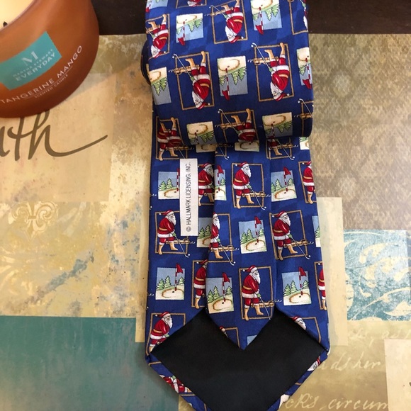 Santa Claus Holiday Edition Mens MMS necktie - Picture 5 of 6